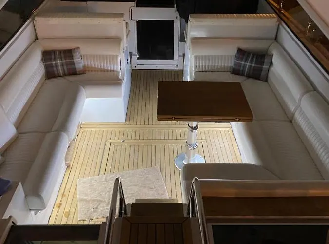 Botel Motor Yacht Raffaelli 