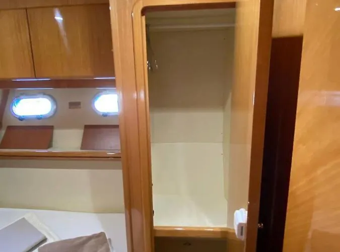 Motor Yacht Raffaelli 