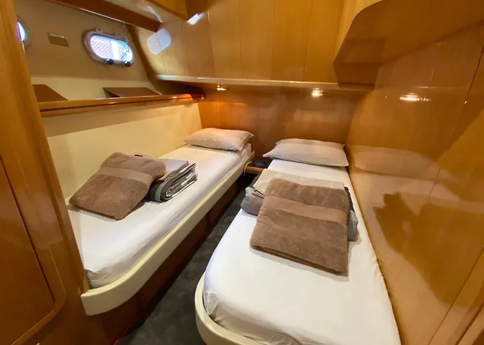 Motor Yacht Raffaelli 