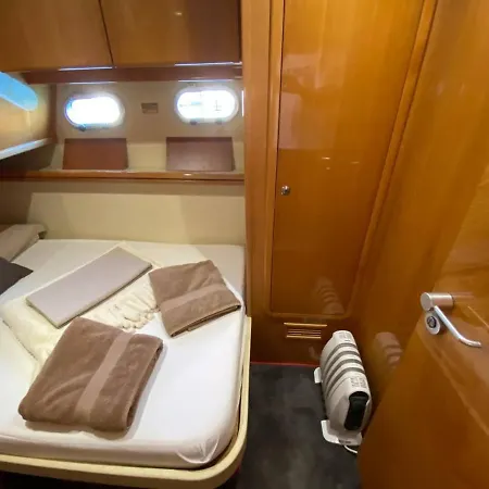 Motor Yacht Raffaelli 