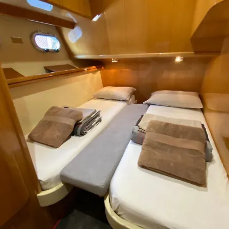 Botel Motor Yacht Raffaelli 