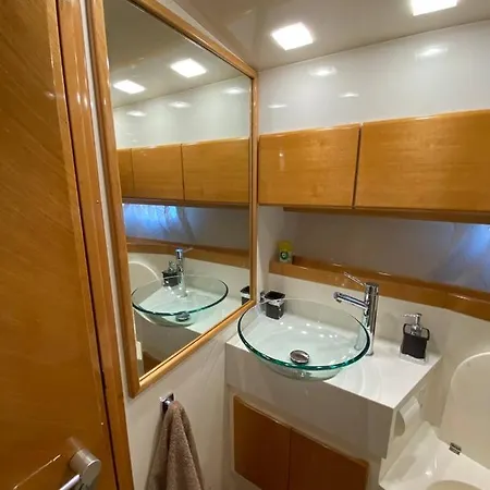 Motor Yacht Raffaelli 