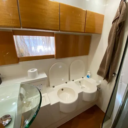 Πλωτό κατάλυμα Motor Yacht Raffaelli 