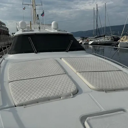 Motor Yacht Raffaelli 