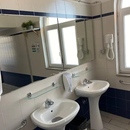 Motor Yacht Raffaelli 